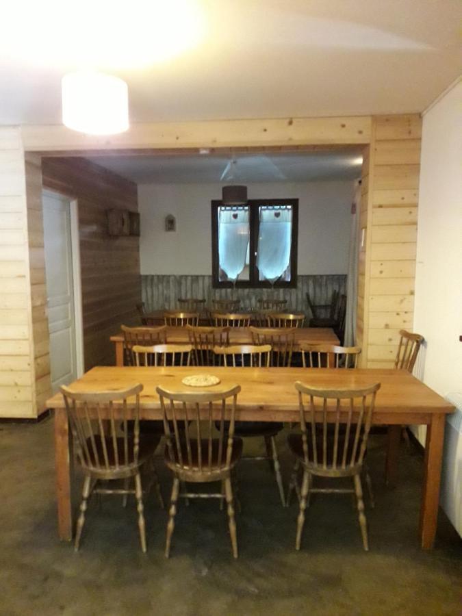 Les Pinees Hotel Chateauroux-les-Alpes Kültér fotó